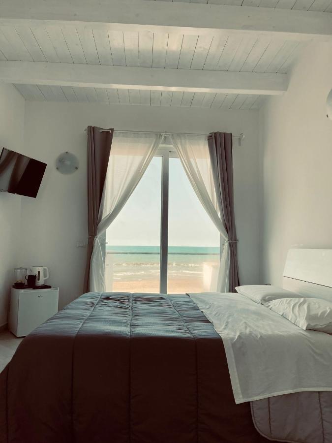 Carfagnini Rooms Termoli Eksteriør billede